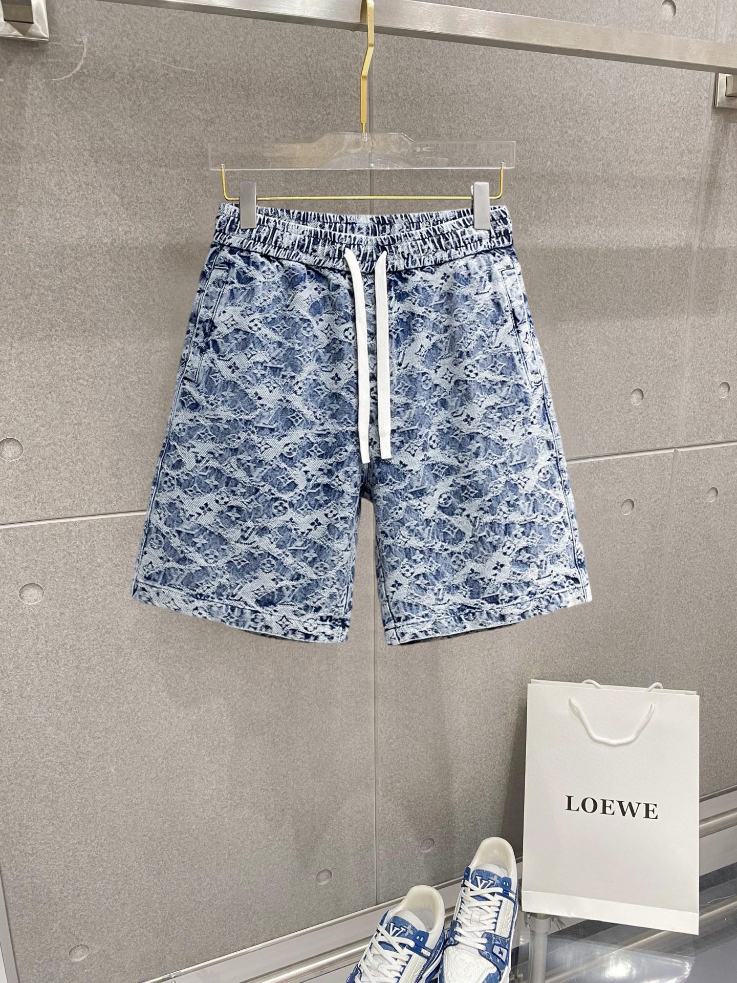 shorts Man