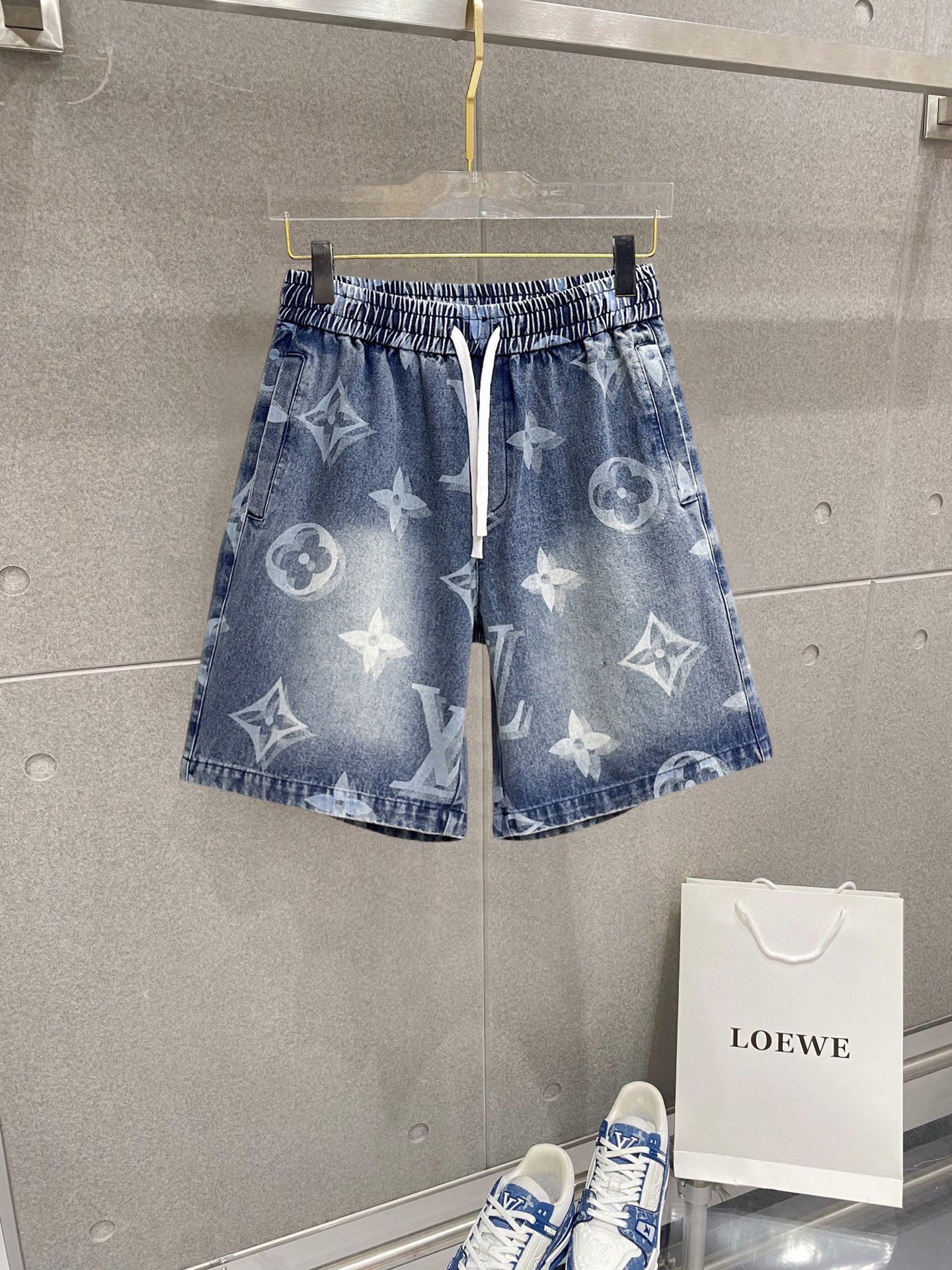 shorts Man