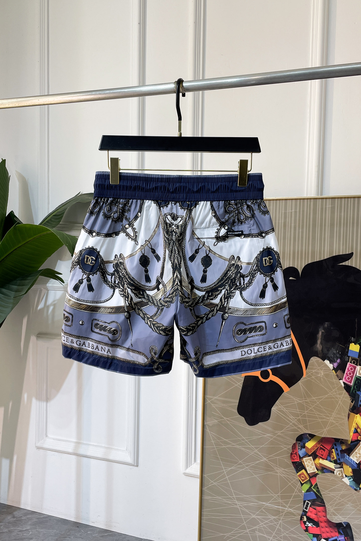 shorts Man