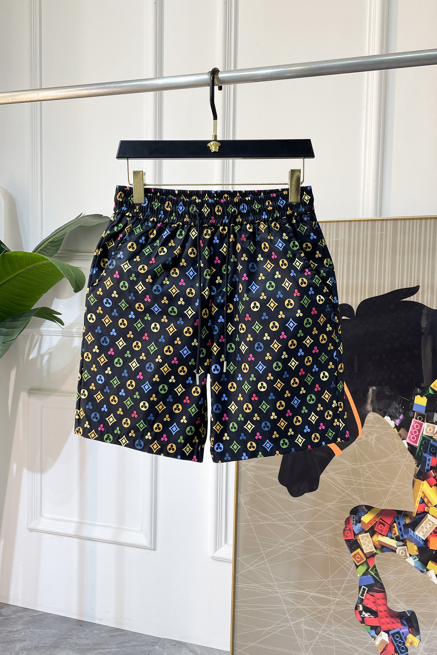 shorts Man