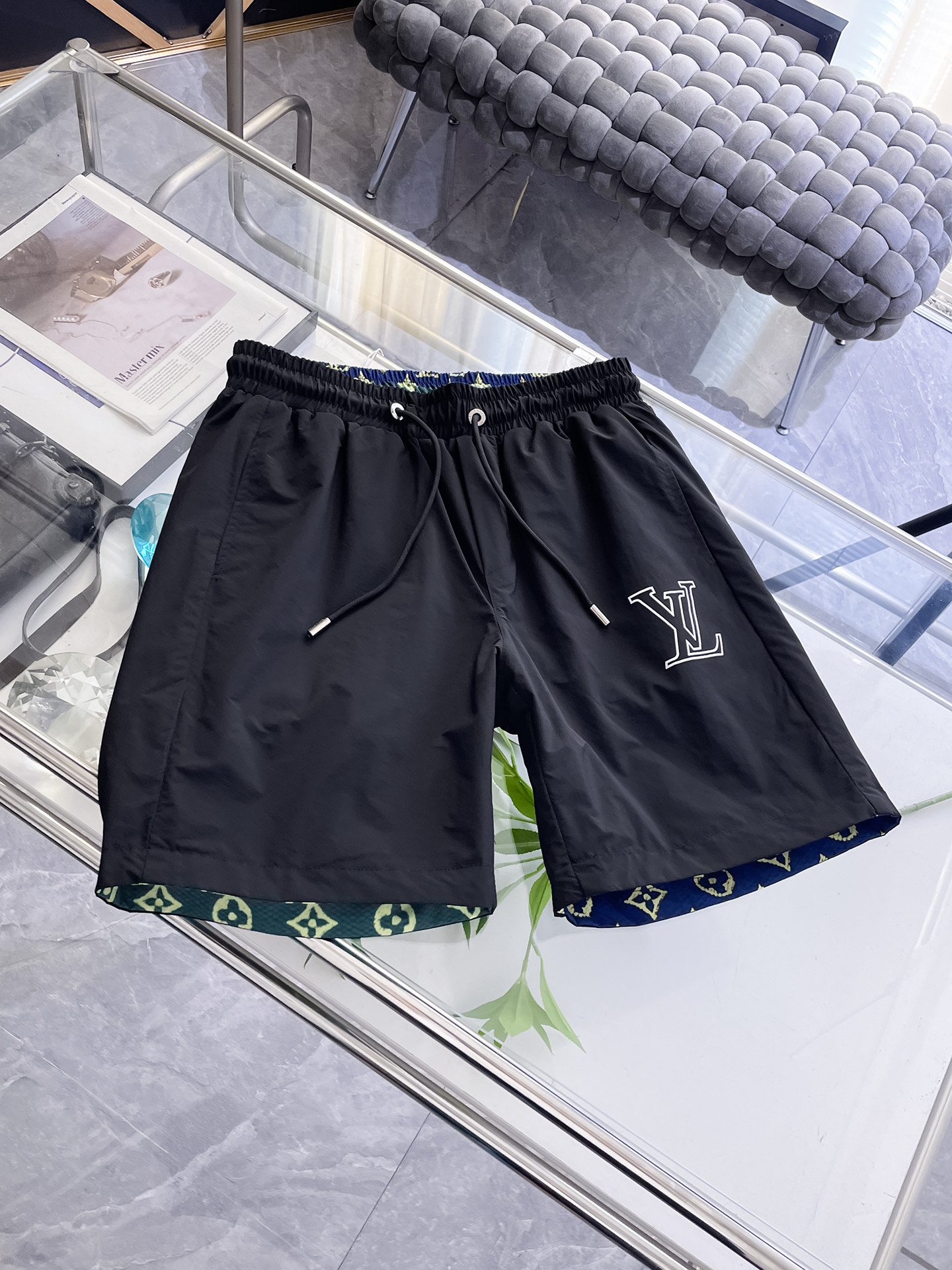 shorts Man