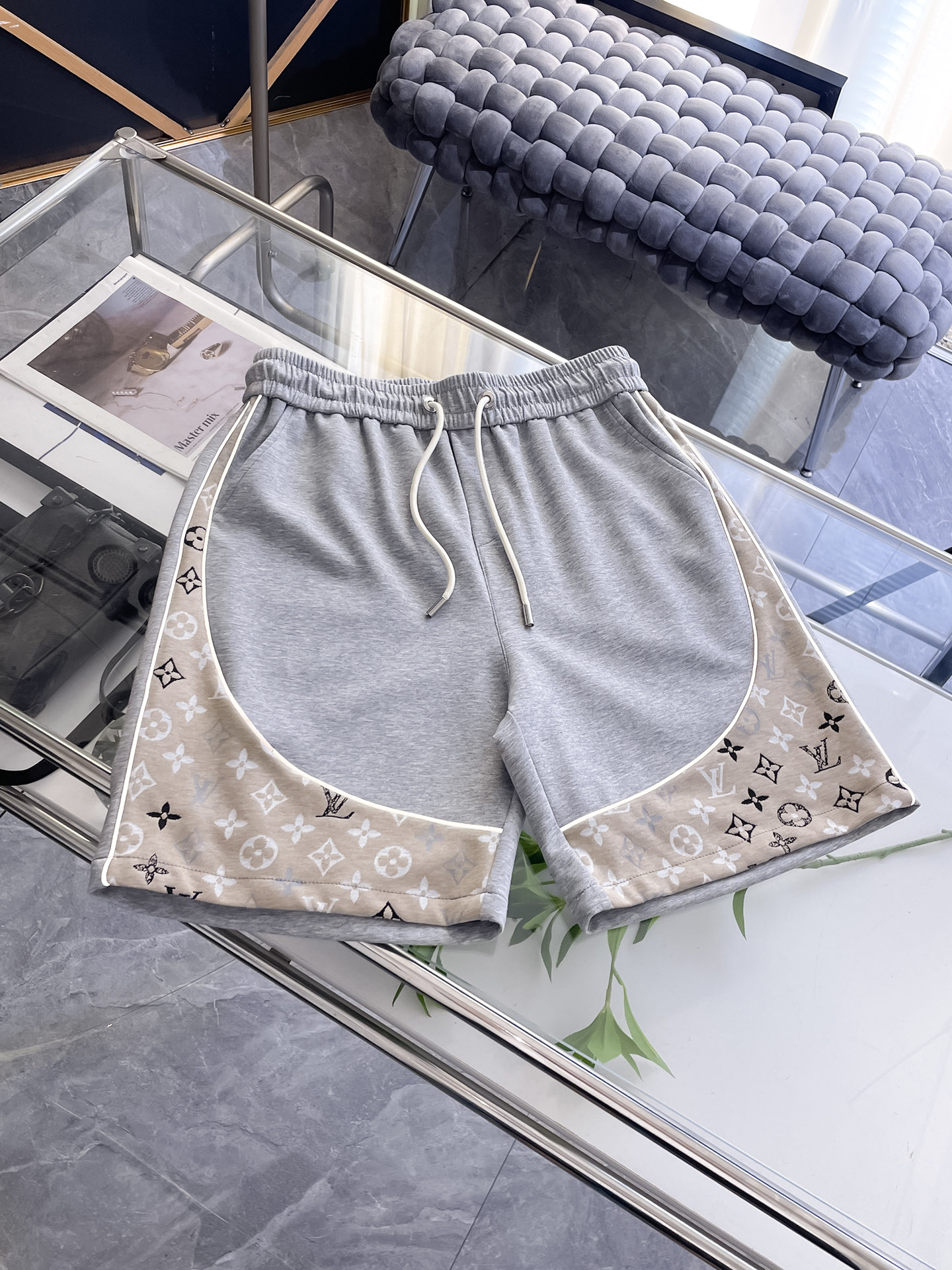shorts Man