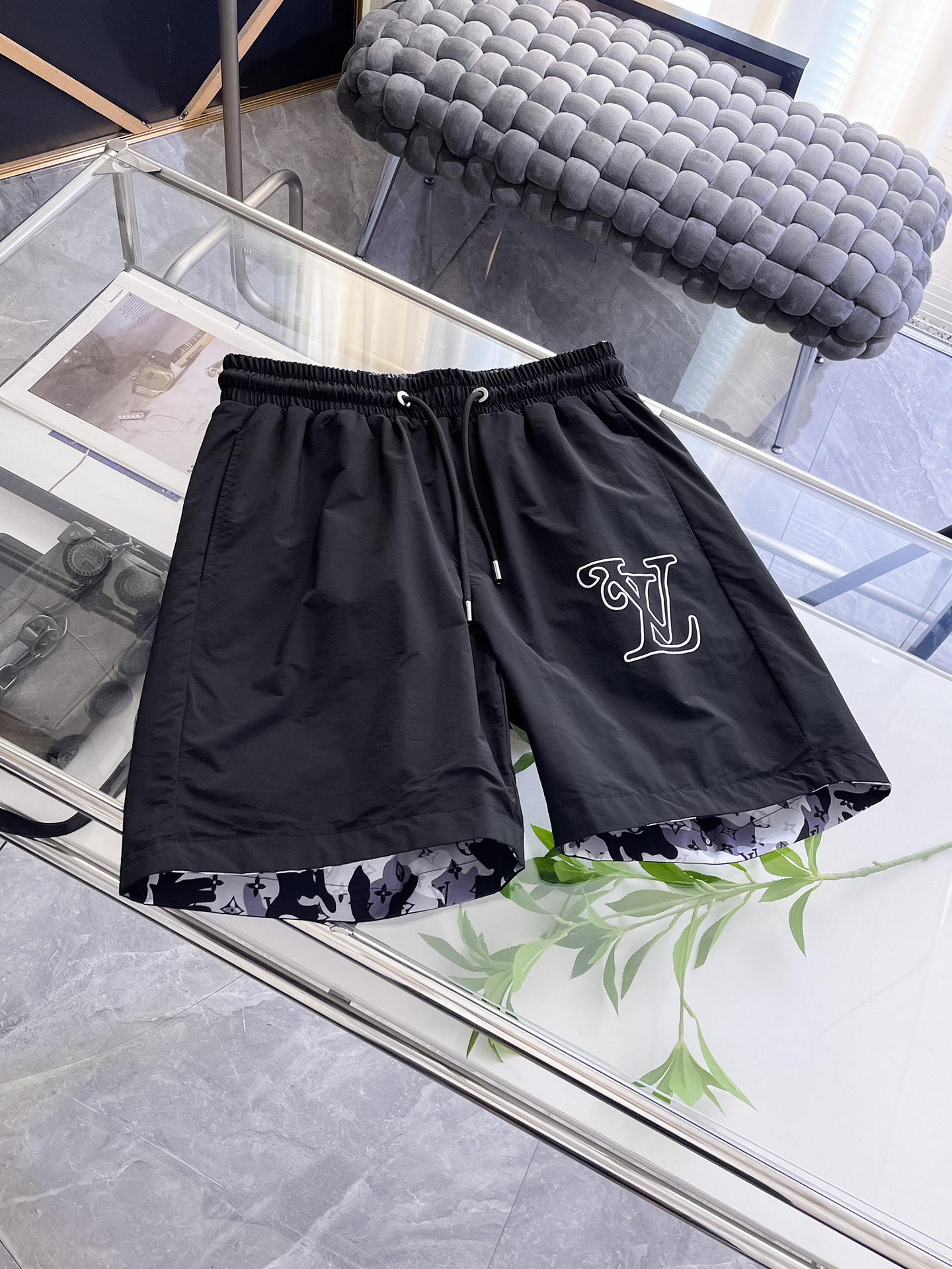 shorts Man