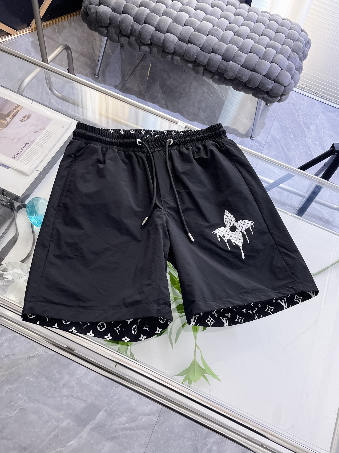 shorts Man