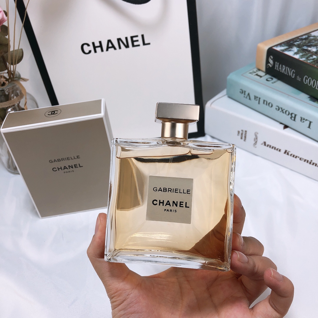 Chanel perfume