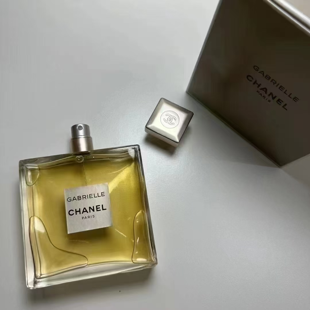 Chanel perfume