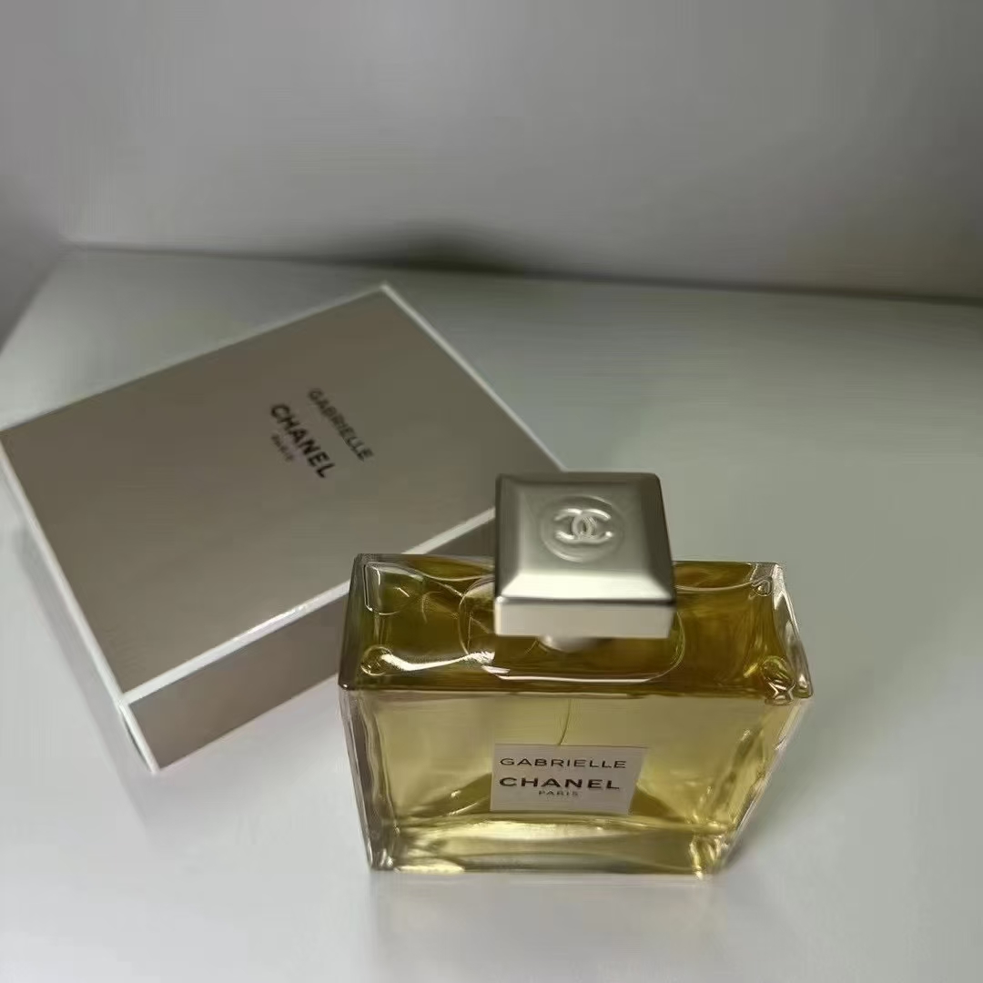 Chanel perfume