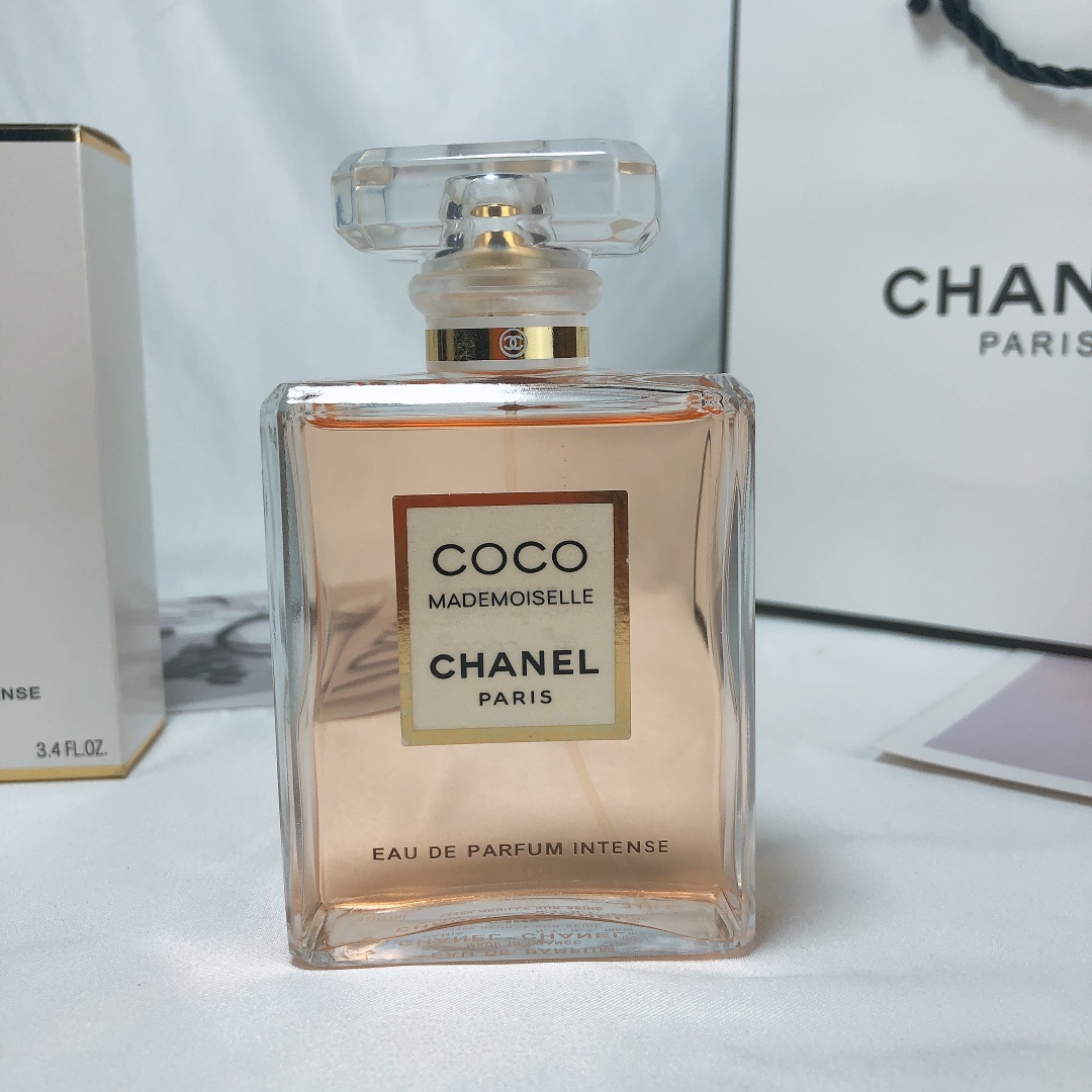 Chanel perfume