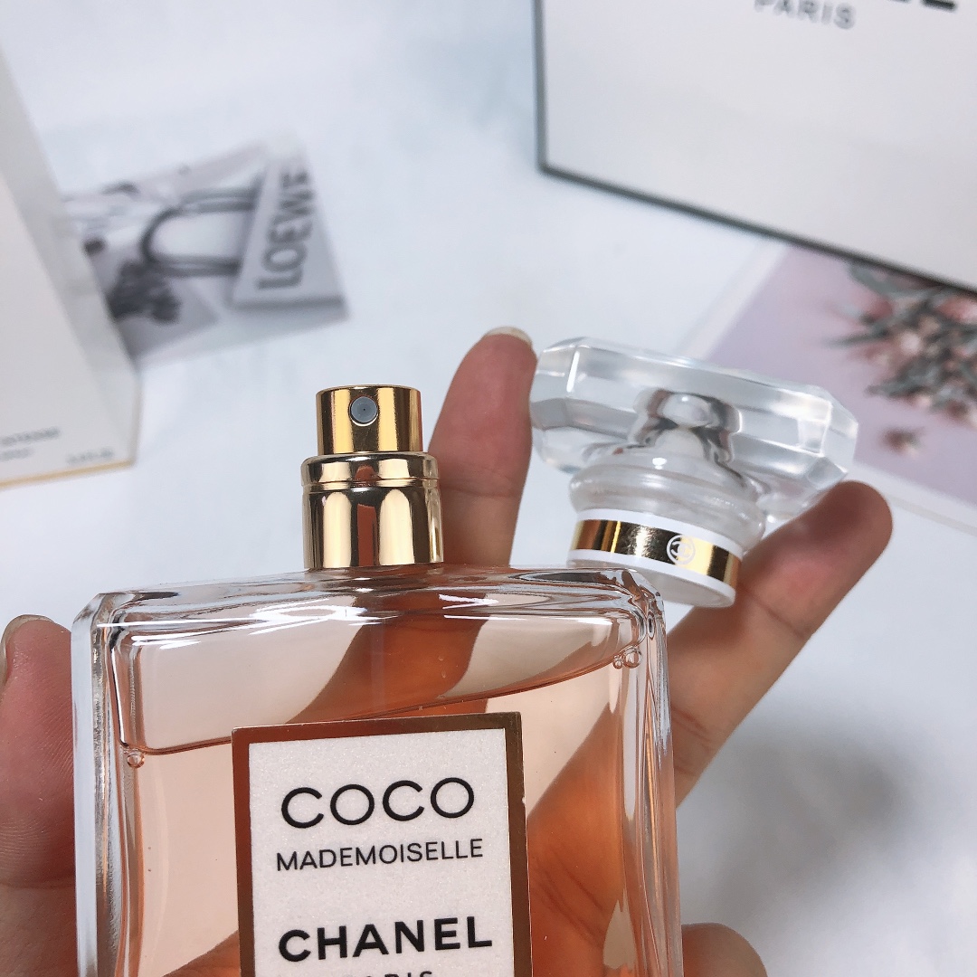 Chanel perfume