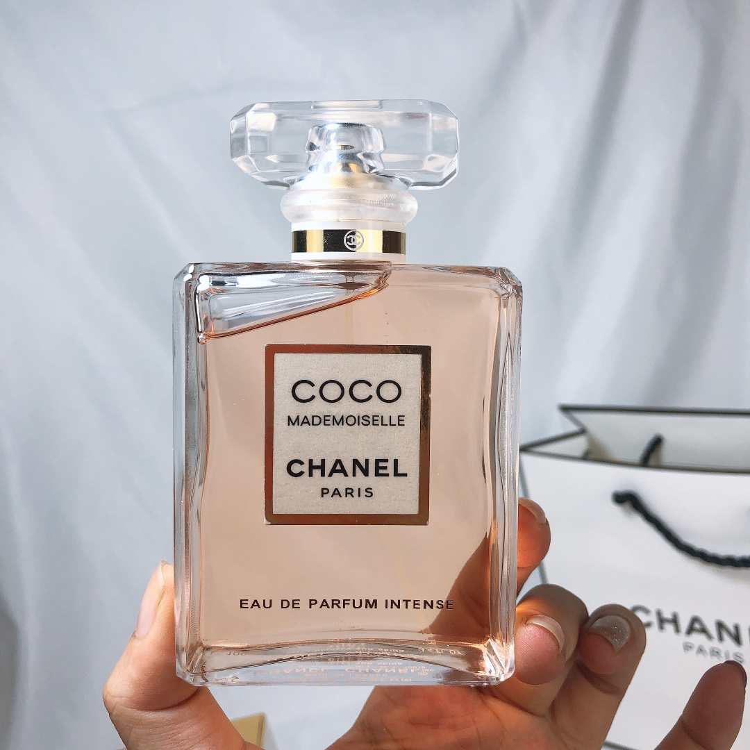 Chanel perfume
