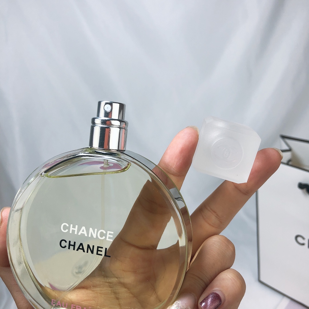 Chanel perfume