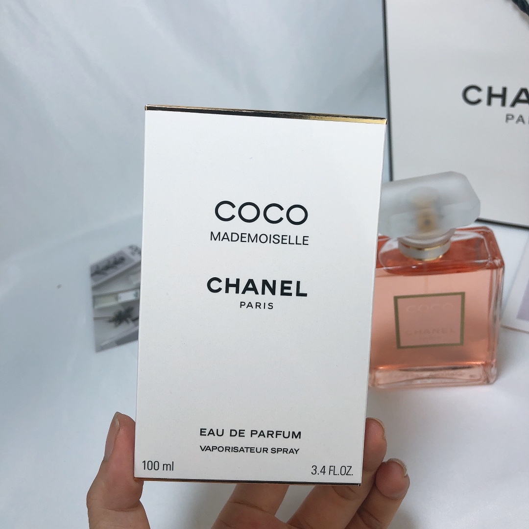Chanel perfume