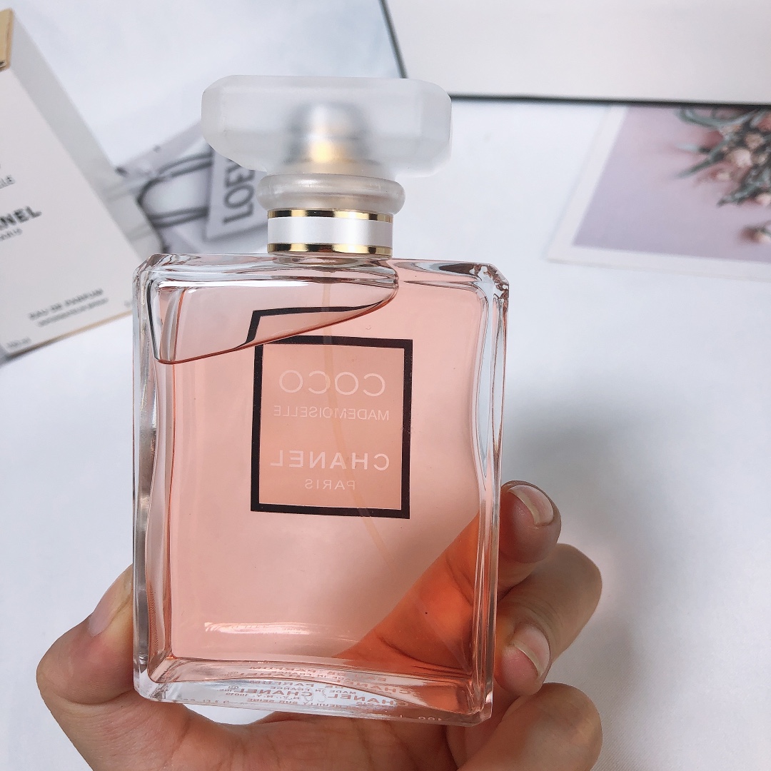 Chanel perfume