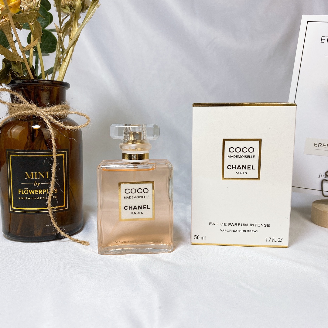 Chanel perfume