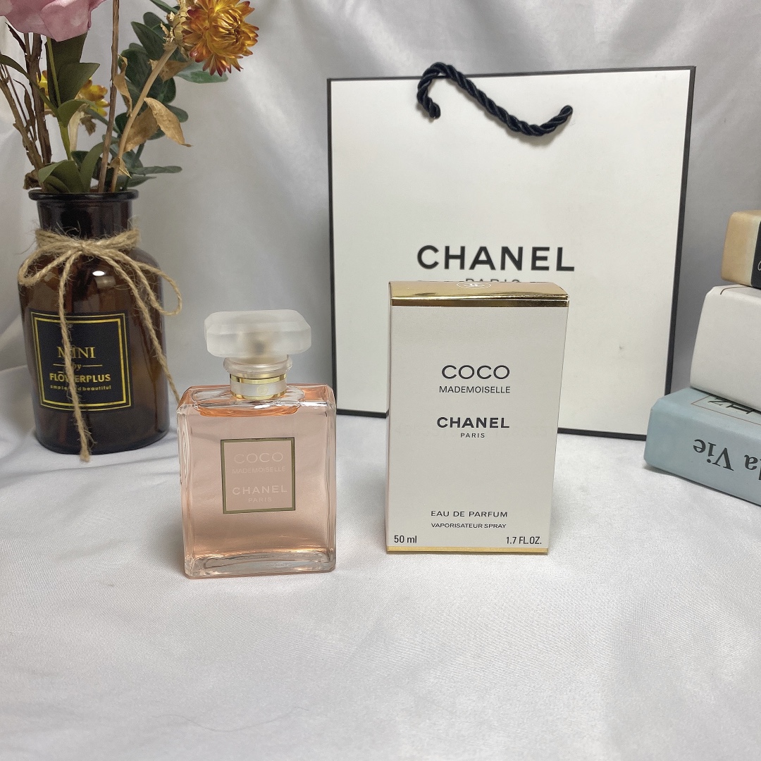 Chanel perfume