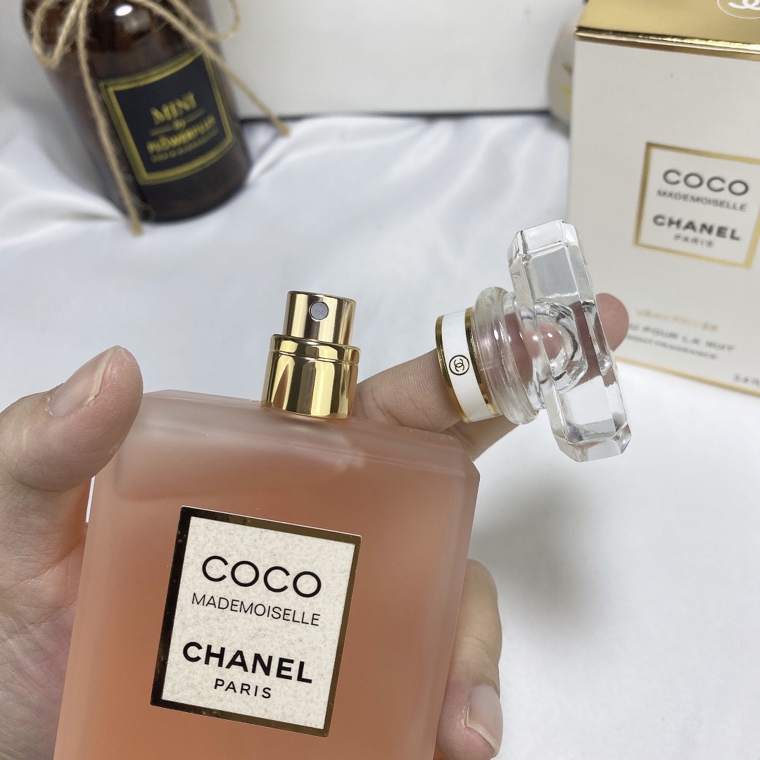 Chanel perfume