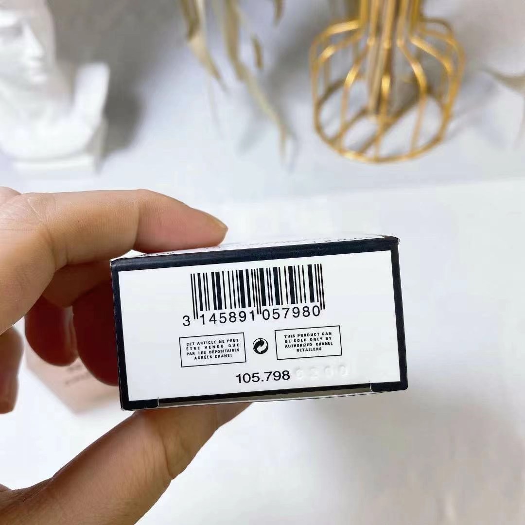 Chanel perfume