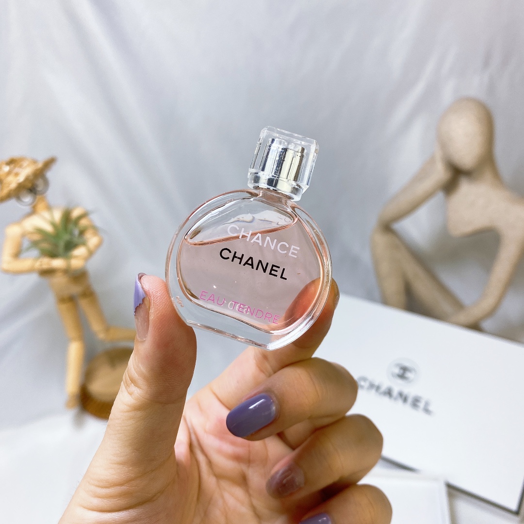 Chanel perfume