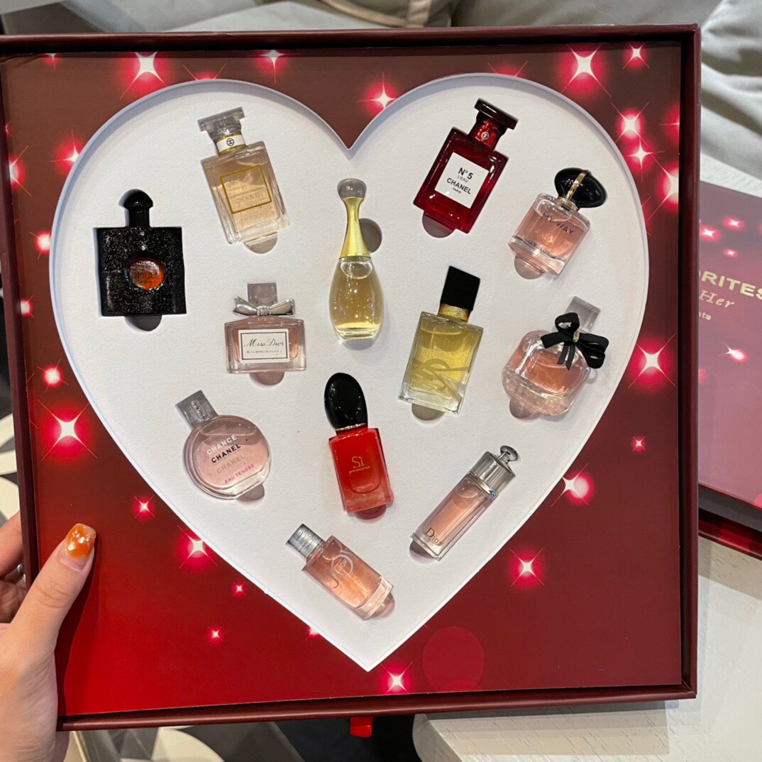 Chanel perfume