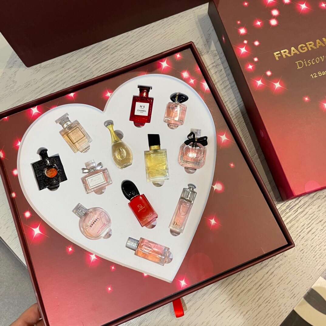 Chanel perfume