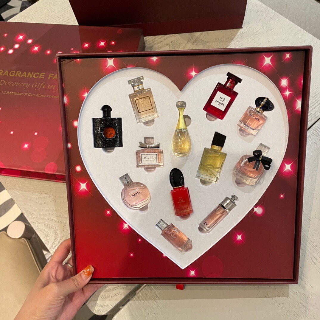 Chanel perfume