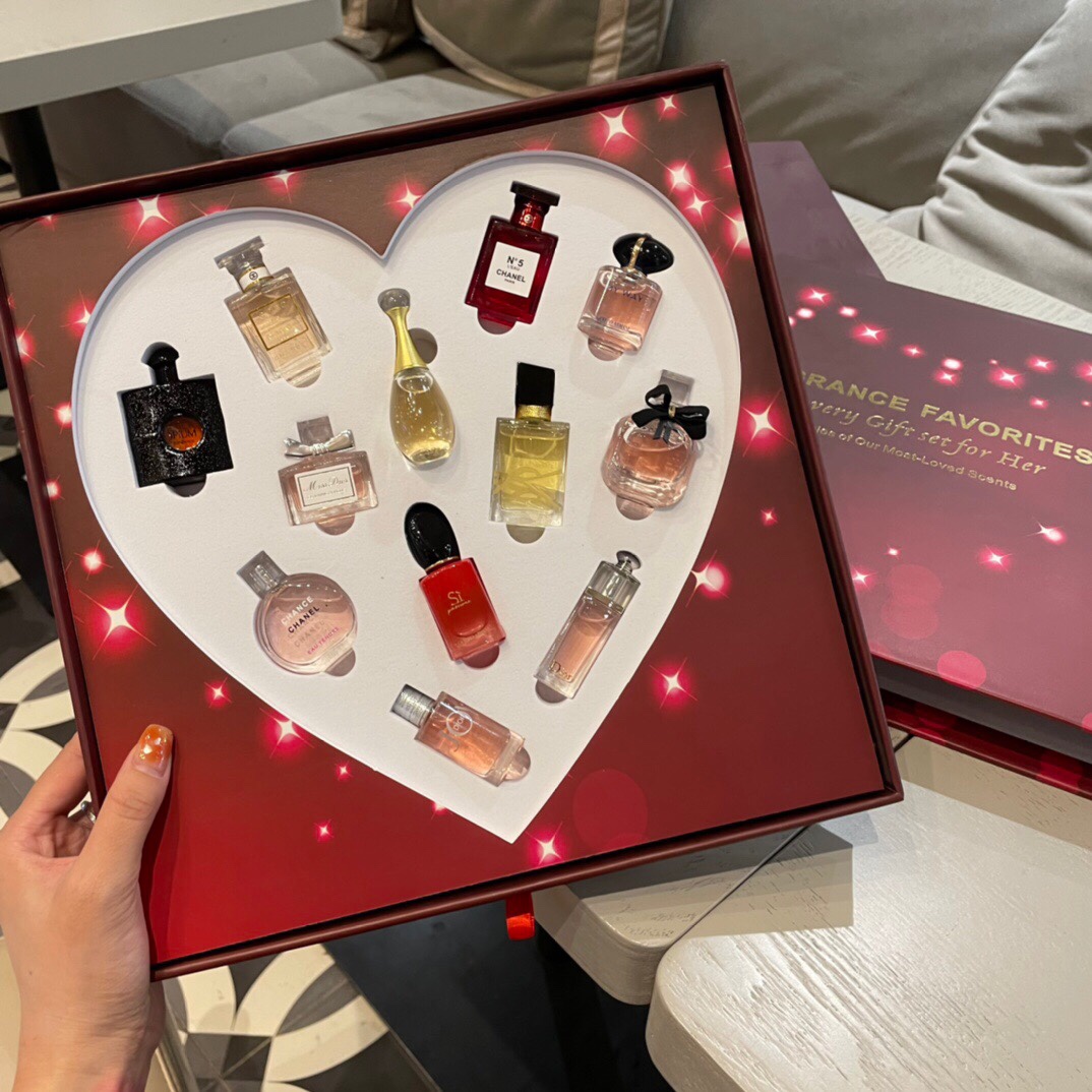 Chanel perfume