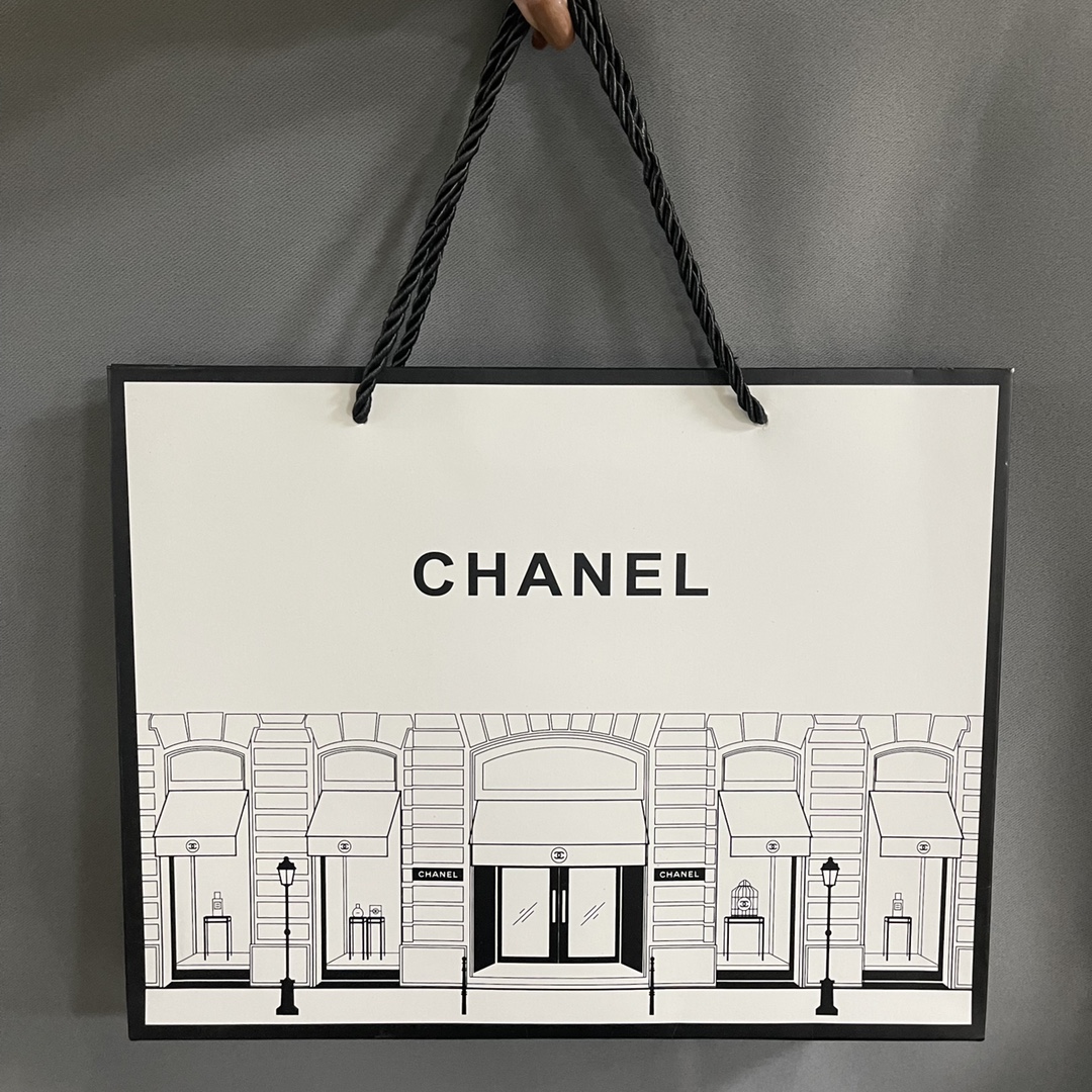 Chanel perfume