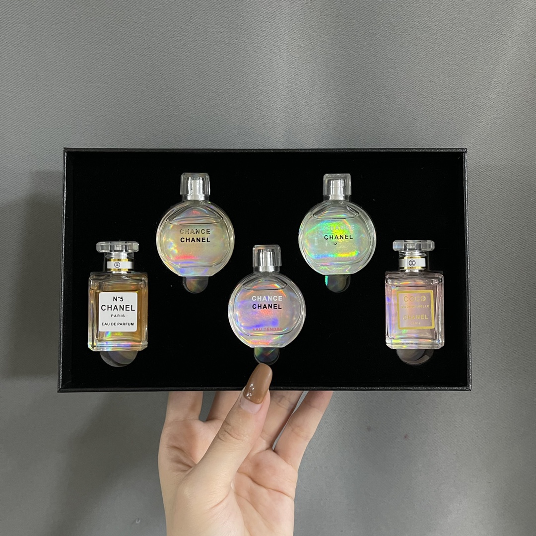 Chanel perfume