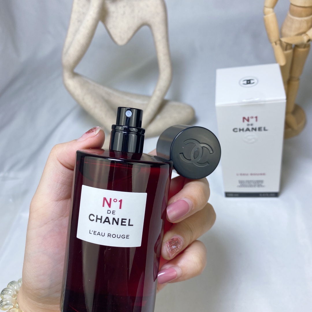 Chanel perfume