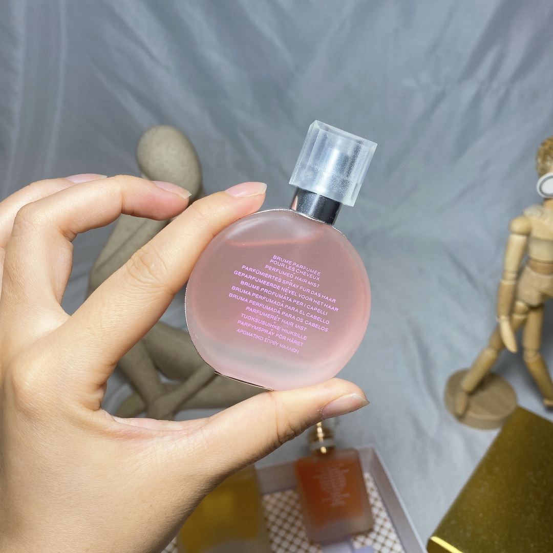 Chanel perfume