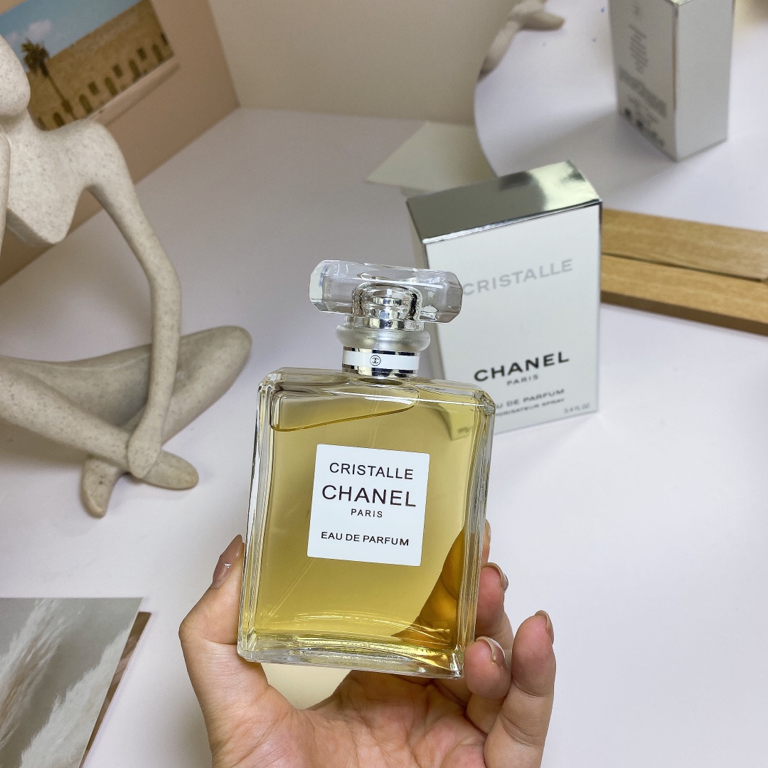 Chanel perfume