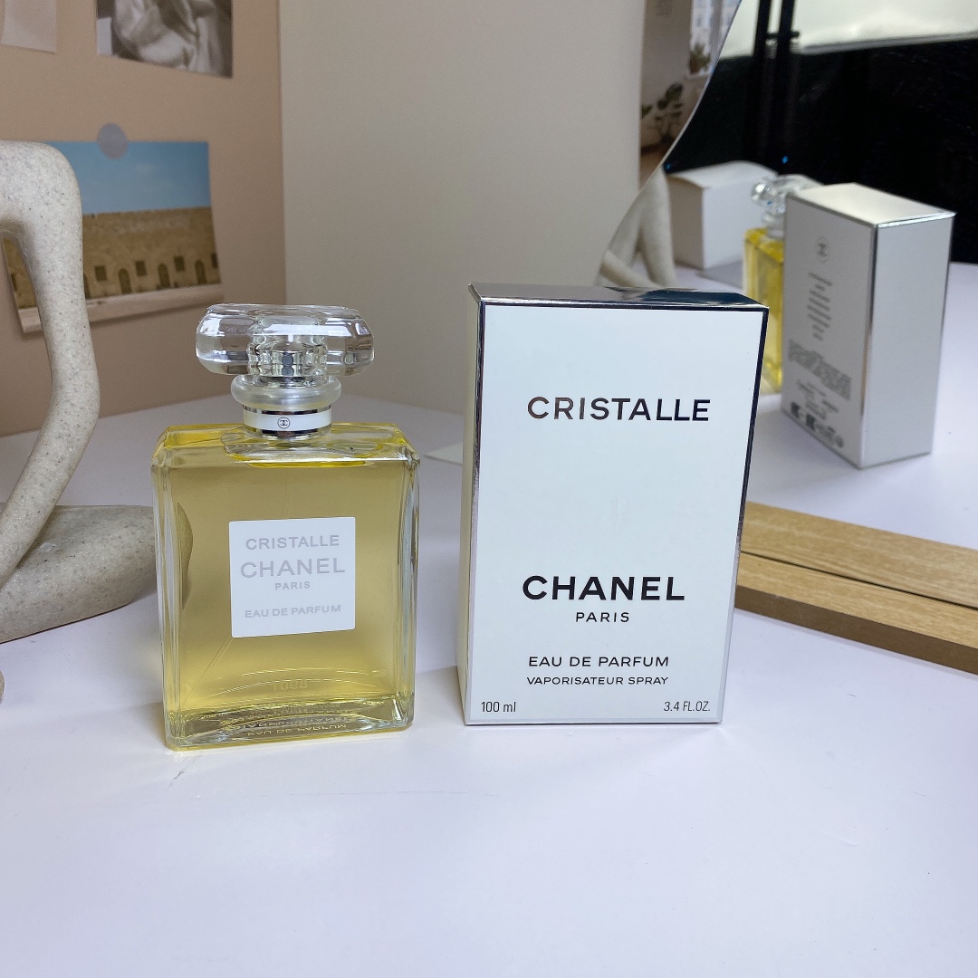 Chanel perfume