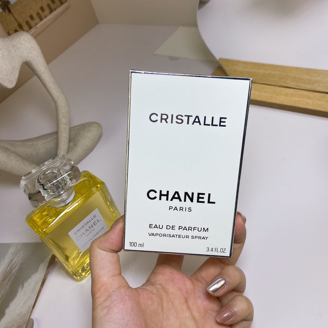 Chanel perfume