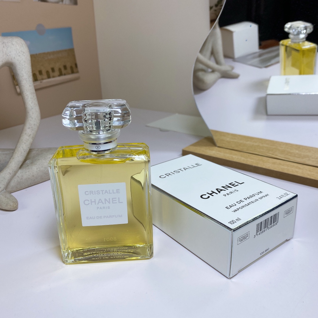 Chanel perfume