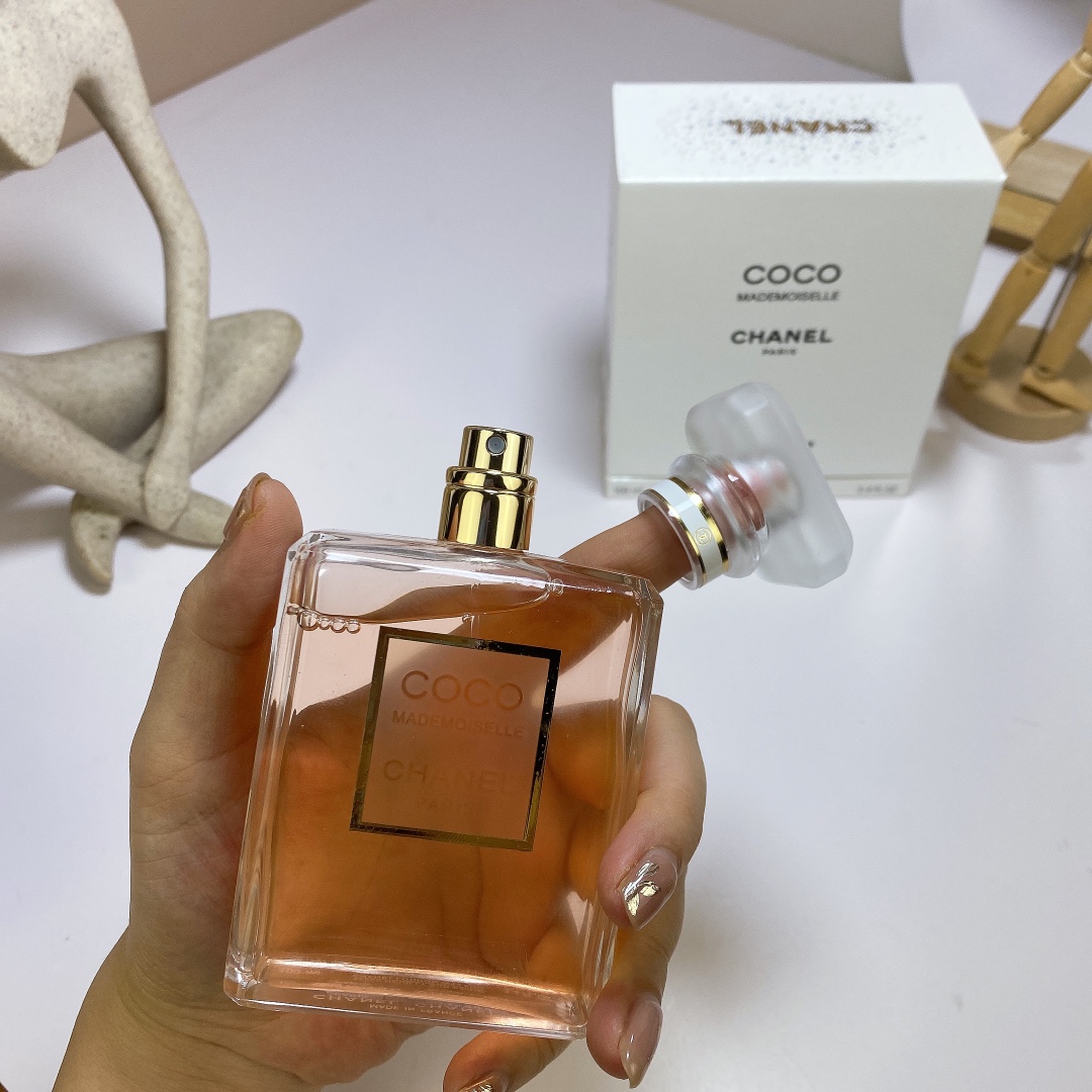 Chanel perfume