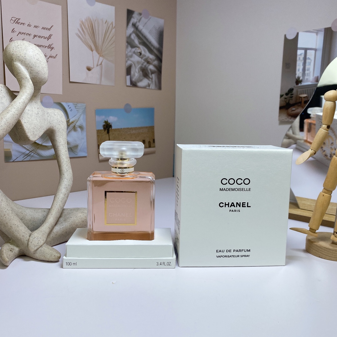 Chanel perfume
