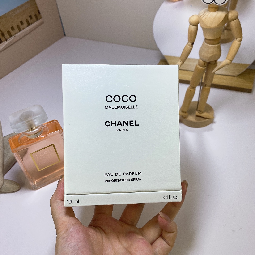 Chanel perfume