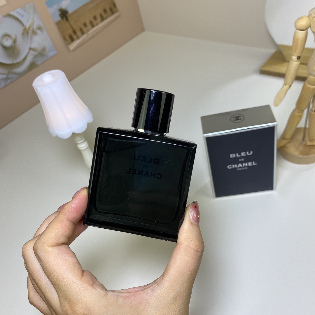 Chanel perfume