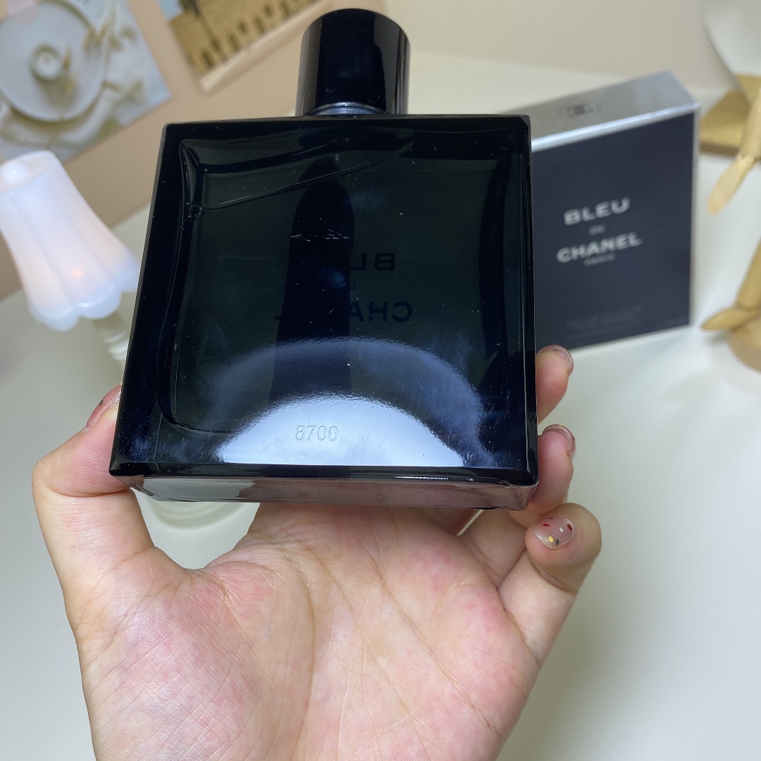 Chanel perfume