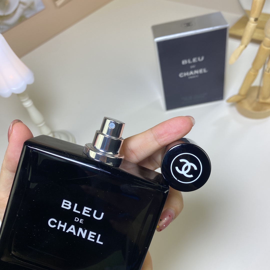 Chanel perfume