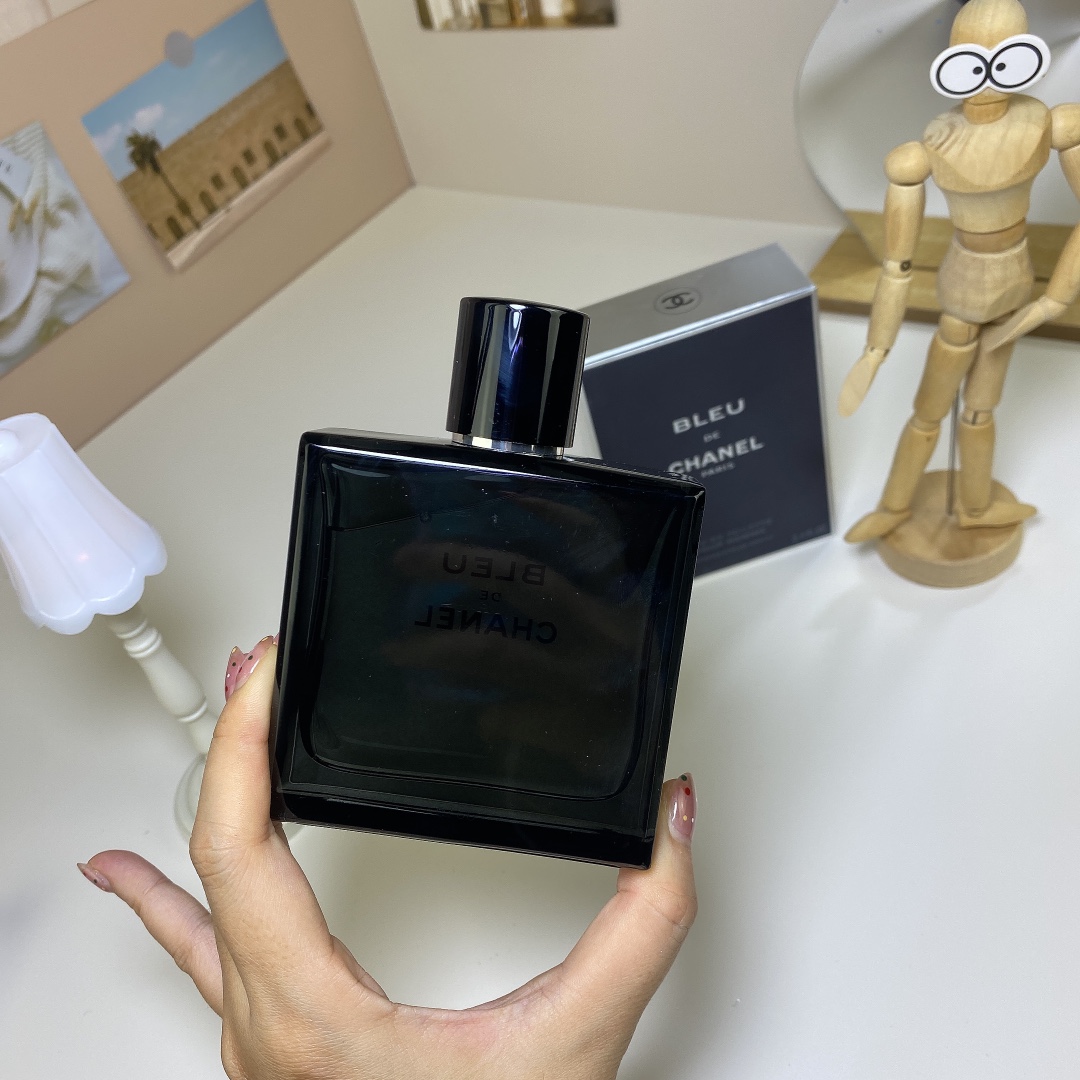 Chanel perfume