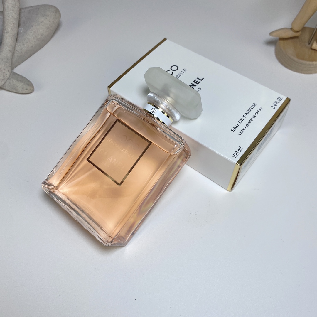 Chanel perfume