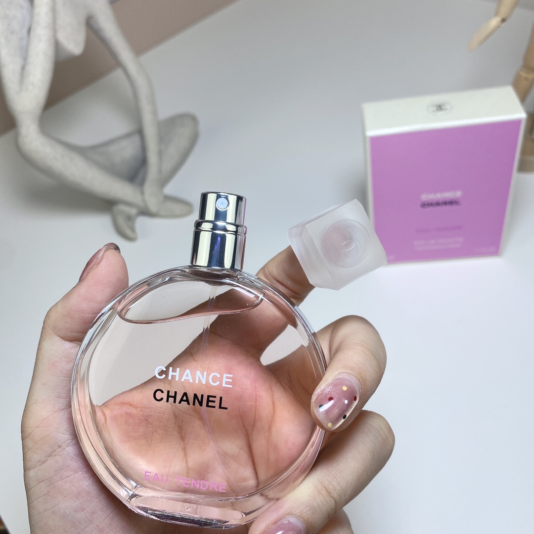 Chanel perfume