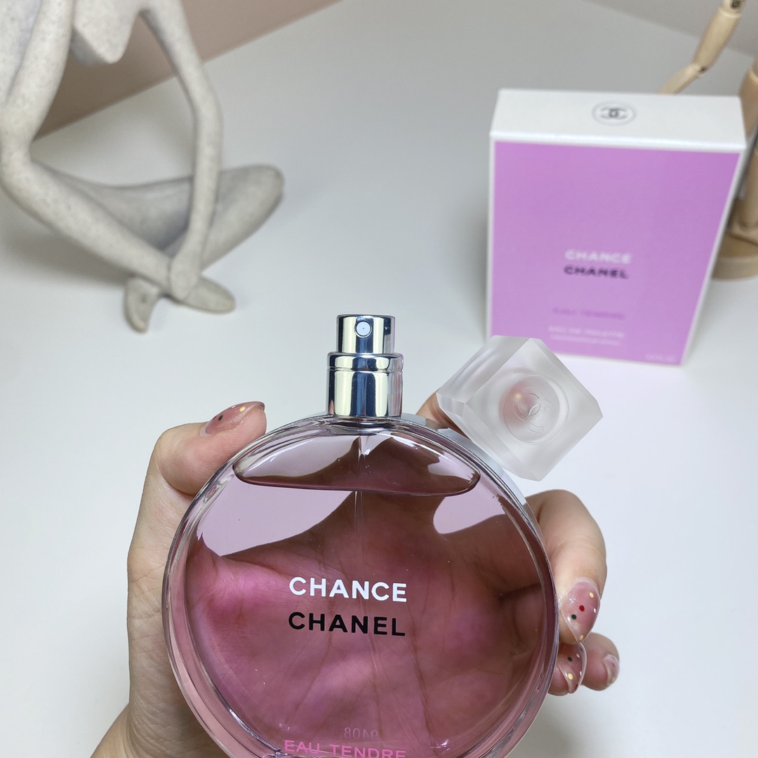 Chanel perfume