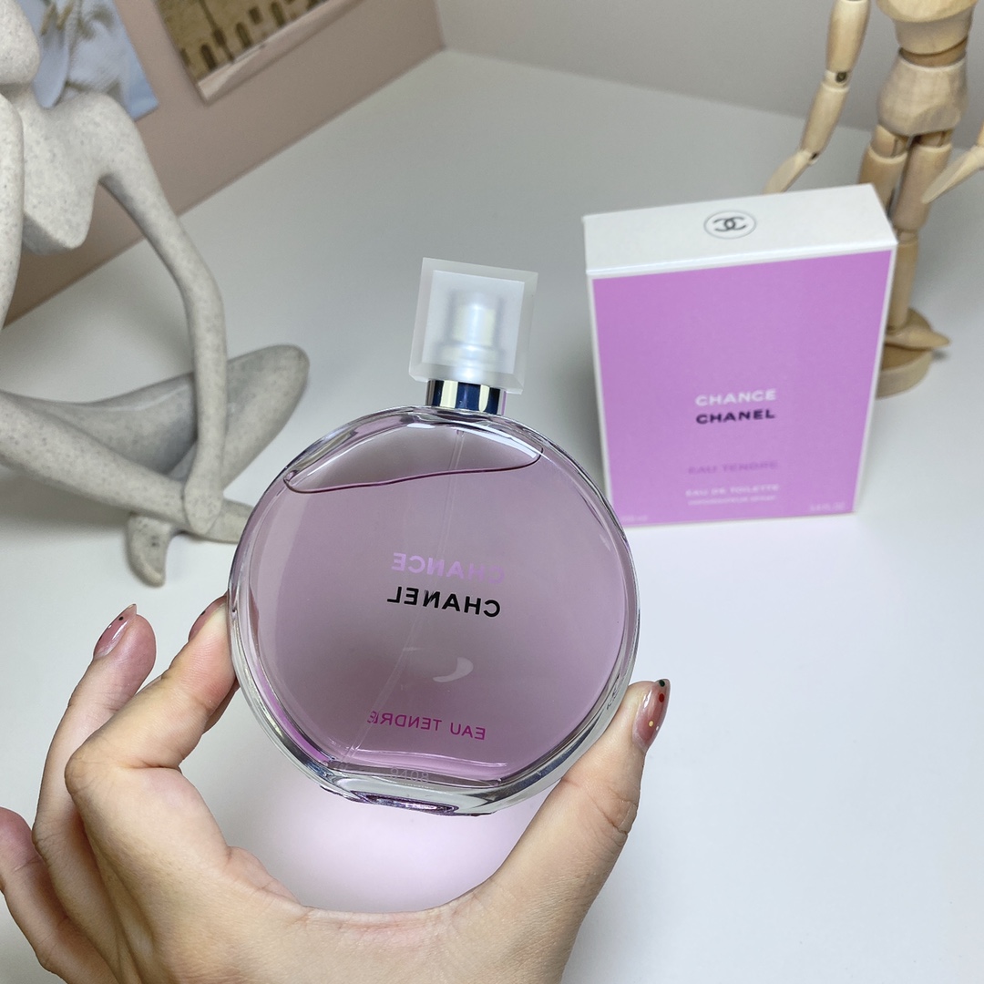 Chanel perfume