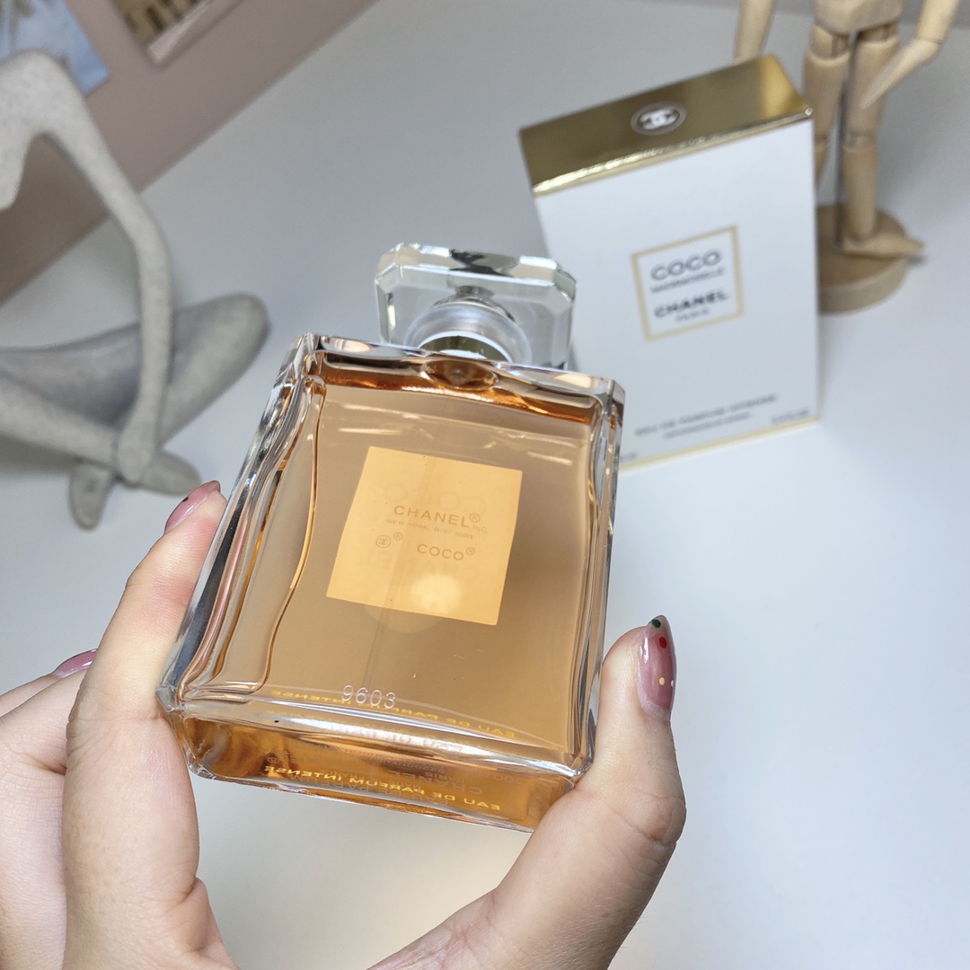 Chanel perfume