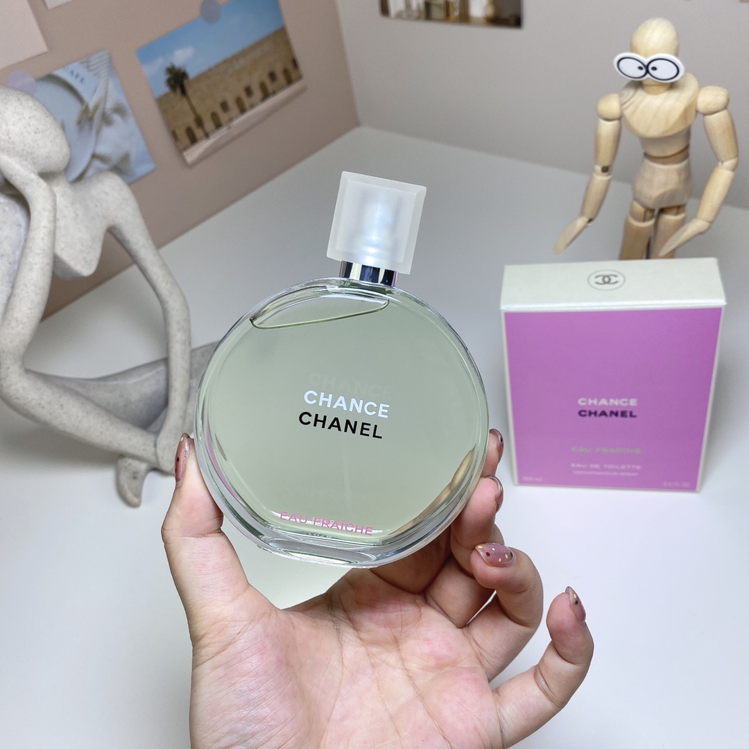 Chanel perfume