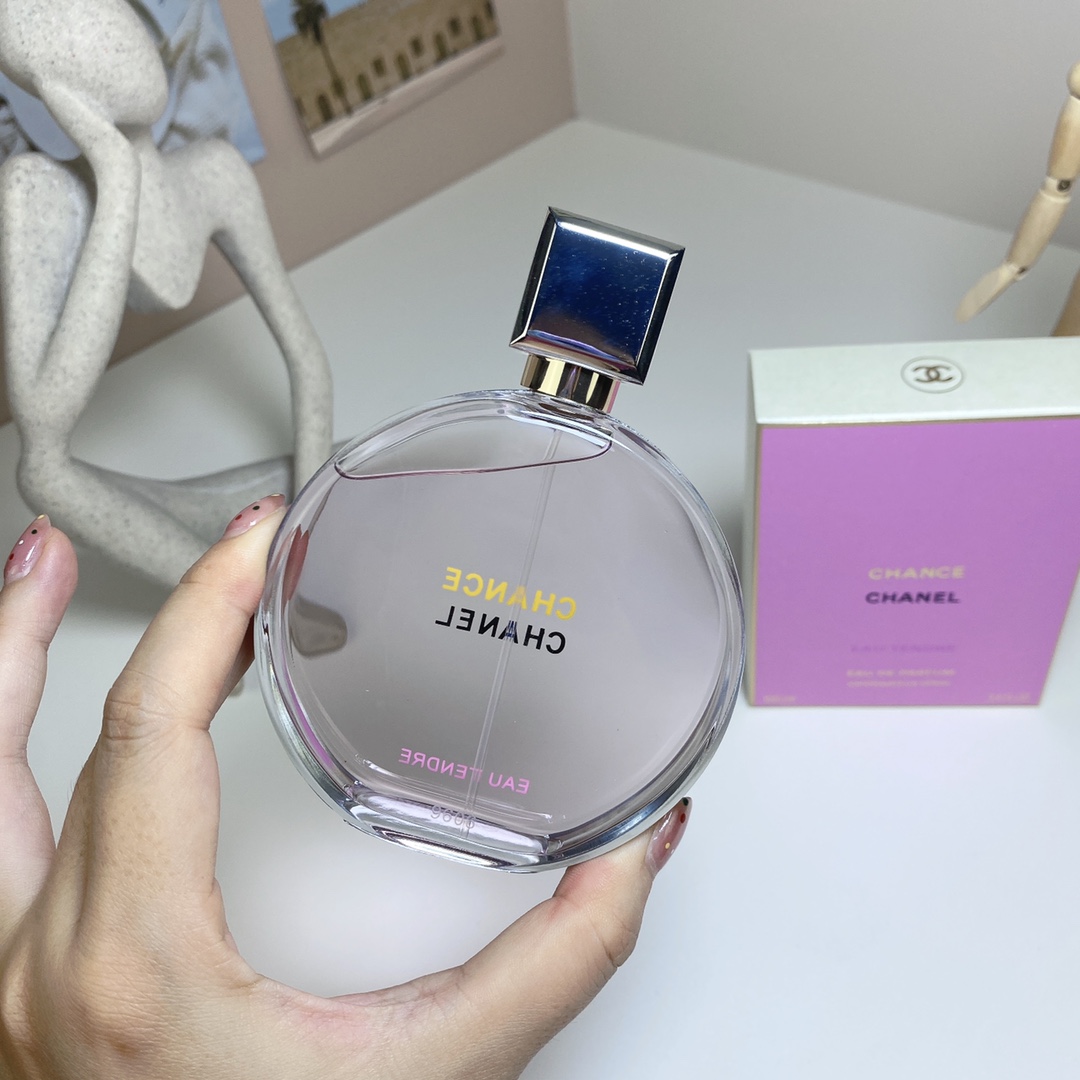 Chanel perfume