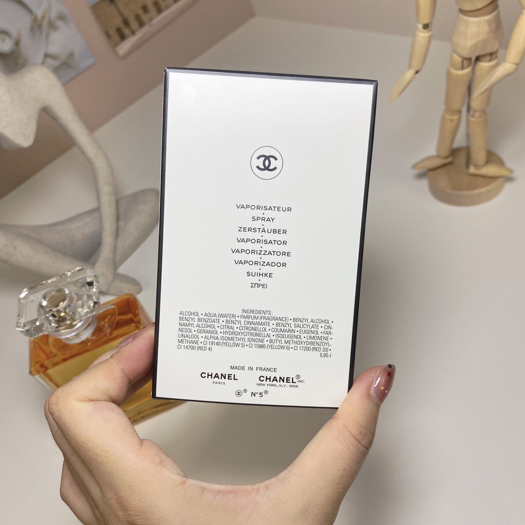 Chanel perfume