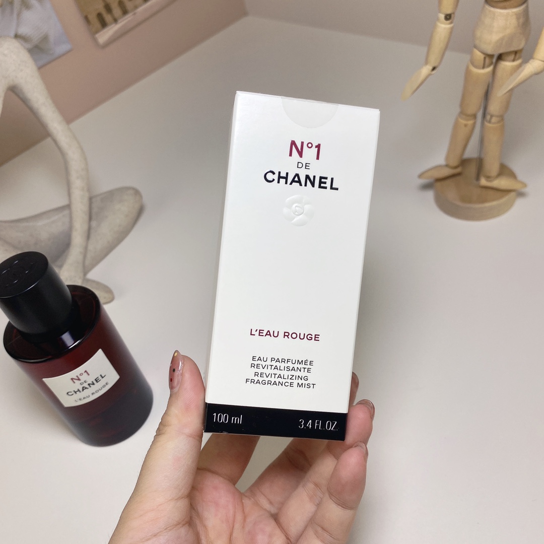 Chanel perfume
